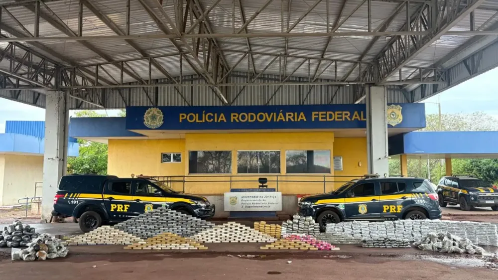 Motorista é preso transportando quase uma tonelada de drogas na BR-262